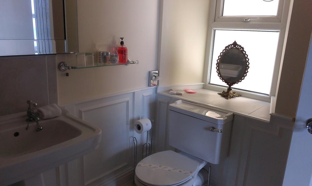 Min Y Don Guest House Llanfairfechan Luaran gambar